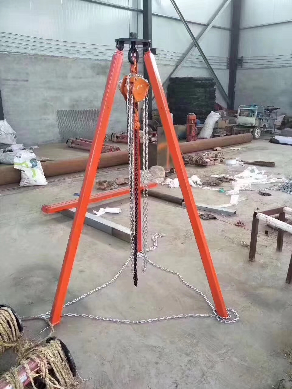 施工三角架